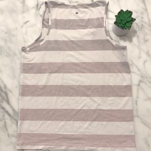 Lululemon men’s size L white & gray striped tank
